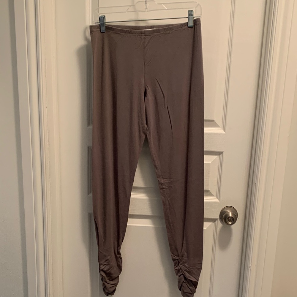 Cutloose Ruched Leggings